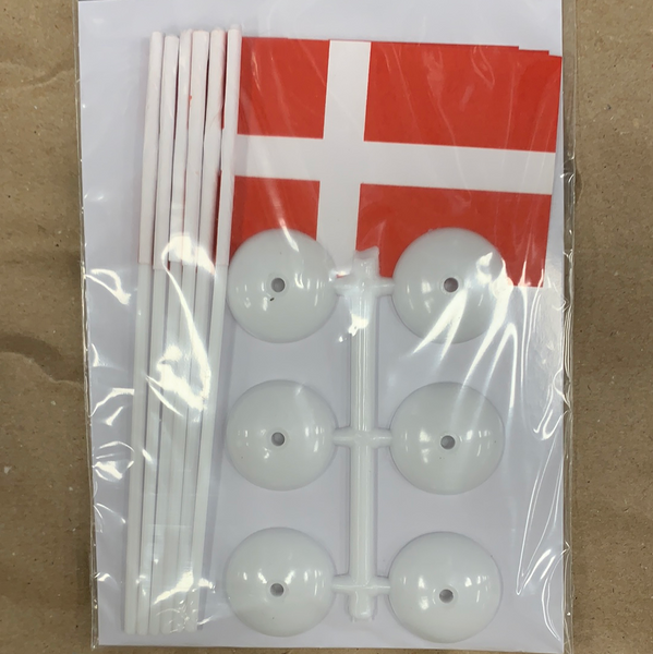 Dansk flag til bordet 6 stk. - Danish flags to stand on a table